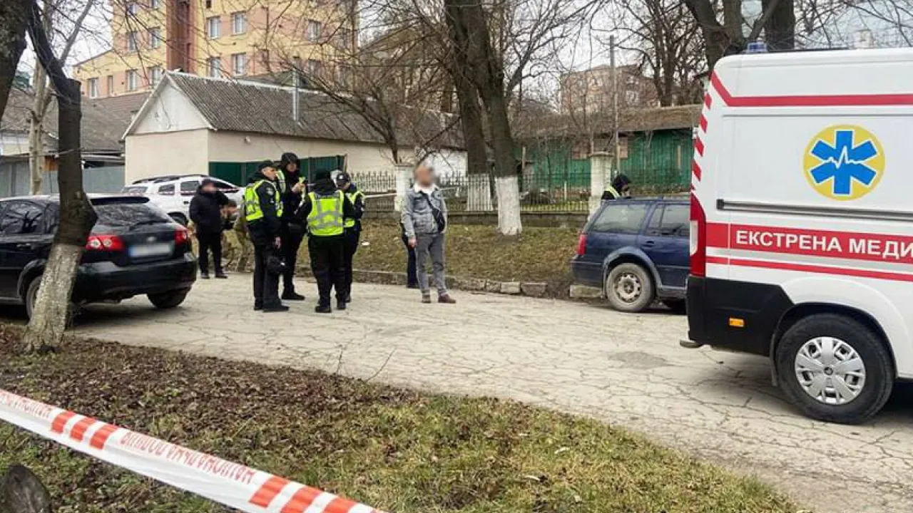 У приміщенні Кам'янець-Подільського ТЦК прогримів вибух: є загиблий та поранені 