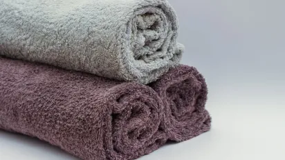 Жорсткі рушники стануть м'якими за допомогою 2 інгредієнтів: ефективний лайфхак - фото