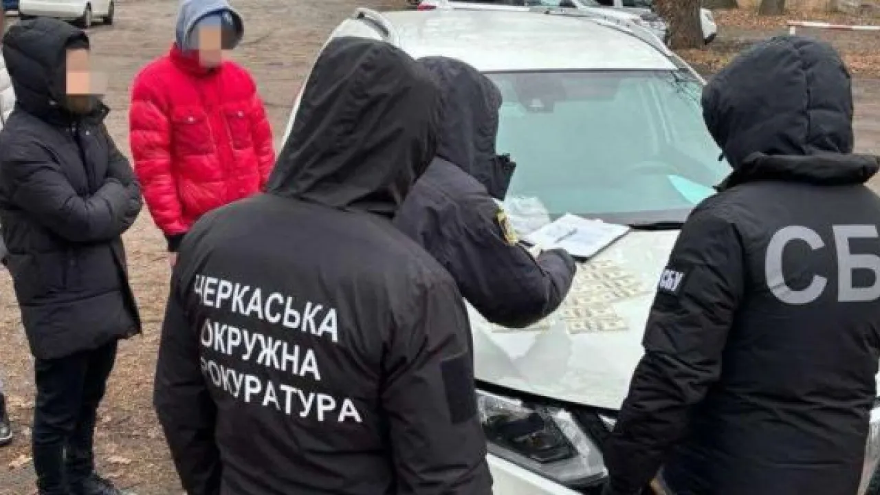 На Черкащині викрили "продавців довідок" для ухилянтів 