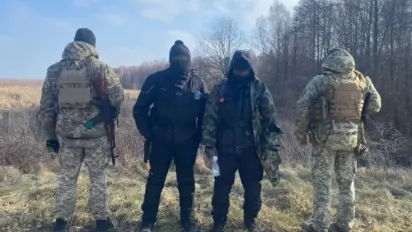 На Волині прикордонники затримали двох чоловіків, які збиралися втекти за кордон - фото