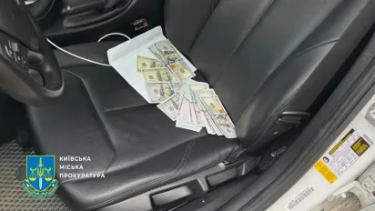 У Києві затримано росіянку, яка за $12 тис. переправляла ухилянтів до ЄС - фото