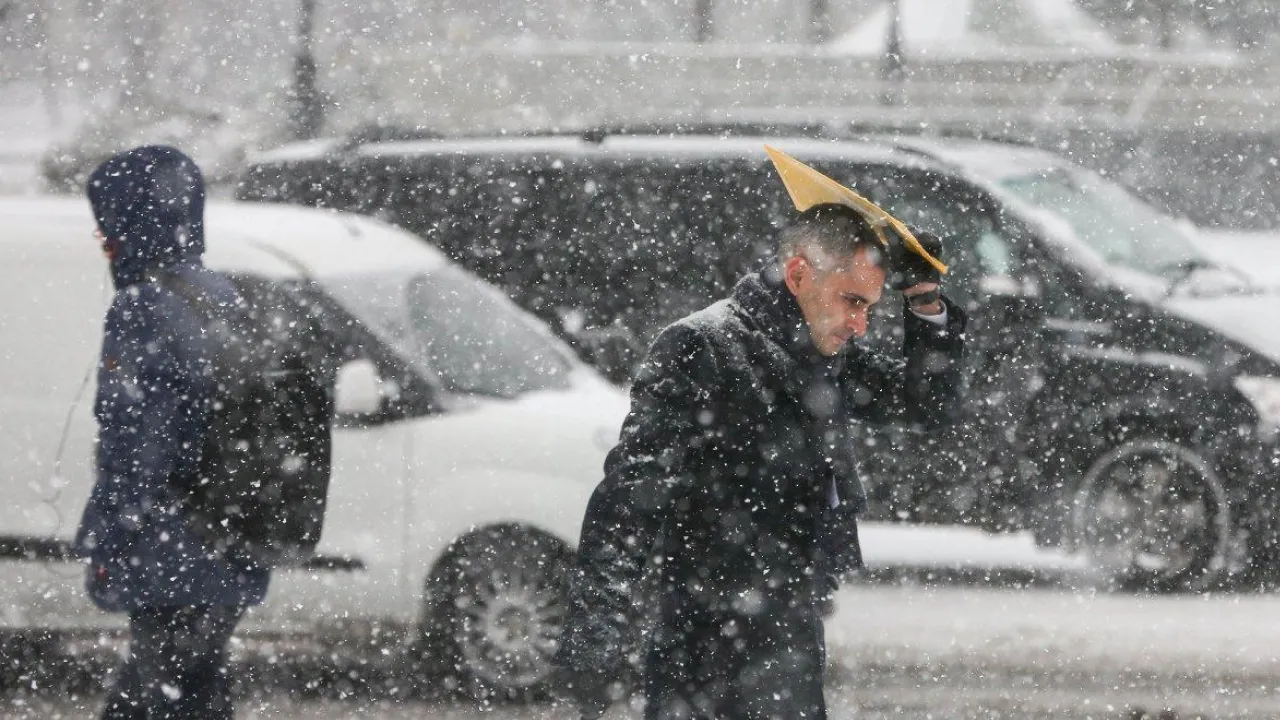 Навалить до 10 см снігу: в Україні через негоду запровадили жовтий рівень небезпеки 