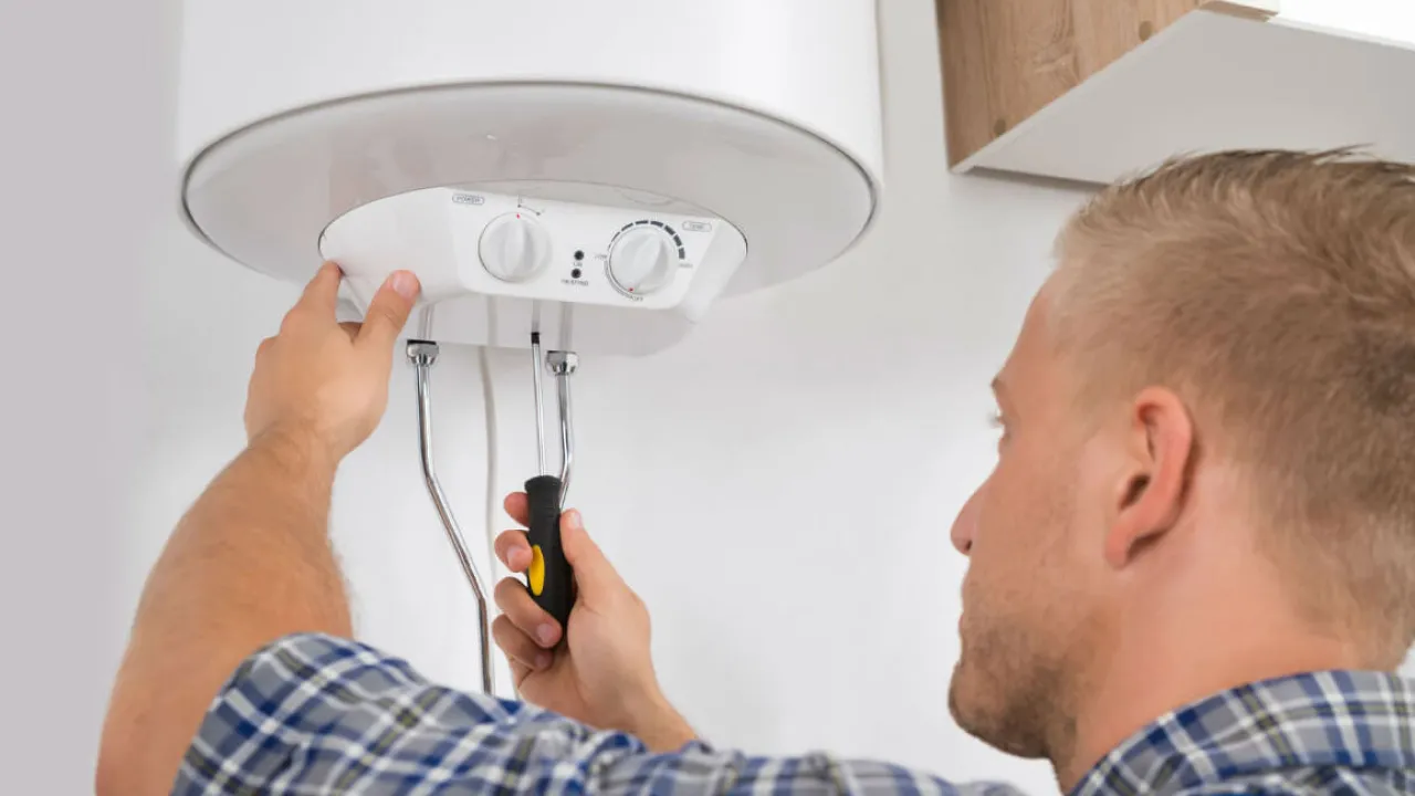 Як зливати воду з бойлера і навіщо це робити: покрокова інструкція та поради 