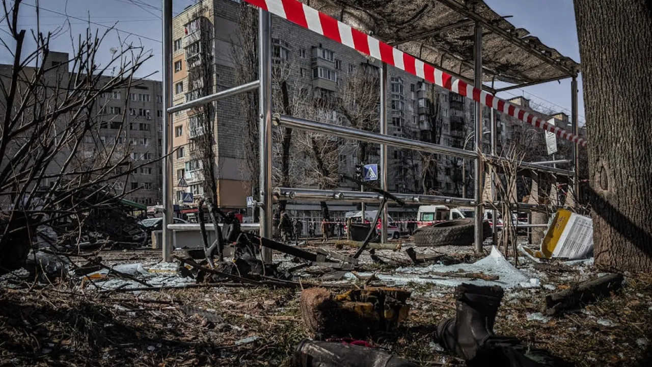 Припинення вогню не стане причиною скасування в Україні воєнного стану: нардеп 