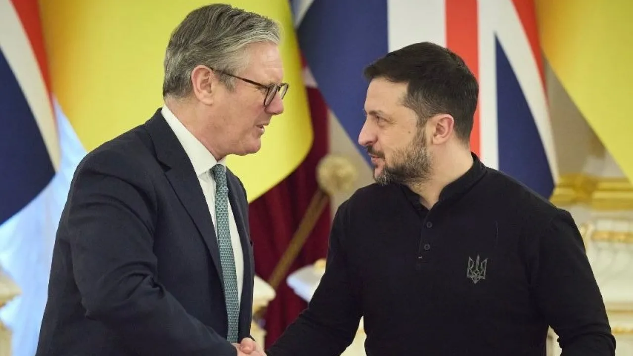 Британський прем'єр відповів, чи потрібно зараз проводити вибори в Україні 