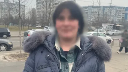 У Києві 27-річна жінка напідпитку підпалила дві автівки - фото