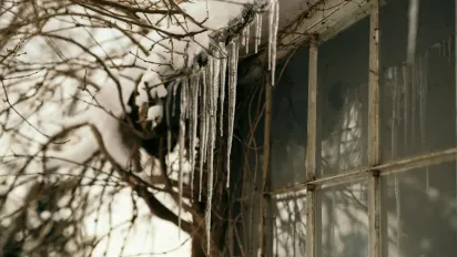 Де найближчої ночі в Україні вдарить мороз -16°: прогноз синоптика - фото