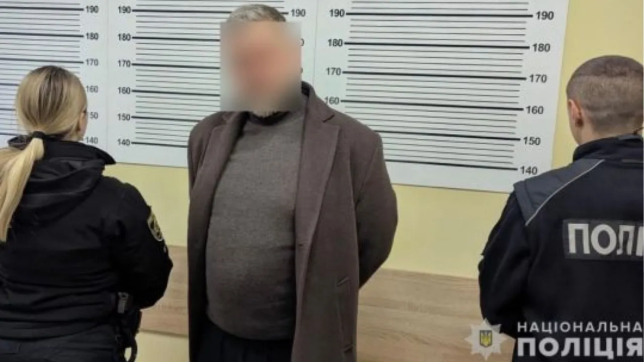 У Дніпрі чоловік погрожував підірвати вибухівку та взяв у заручники працівника готелю 