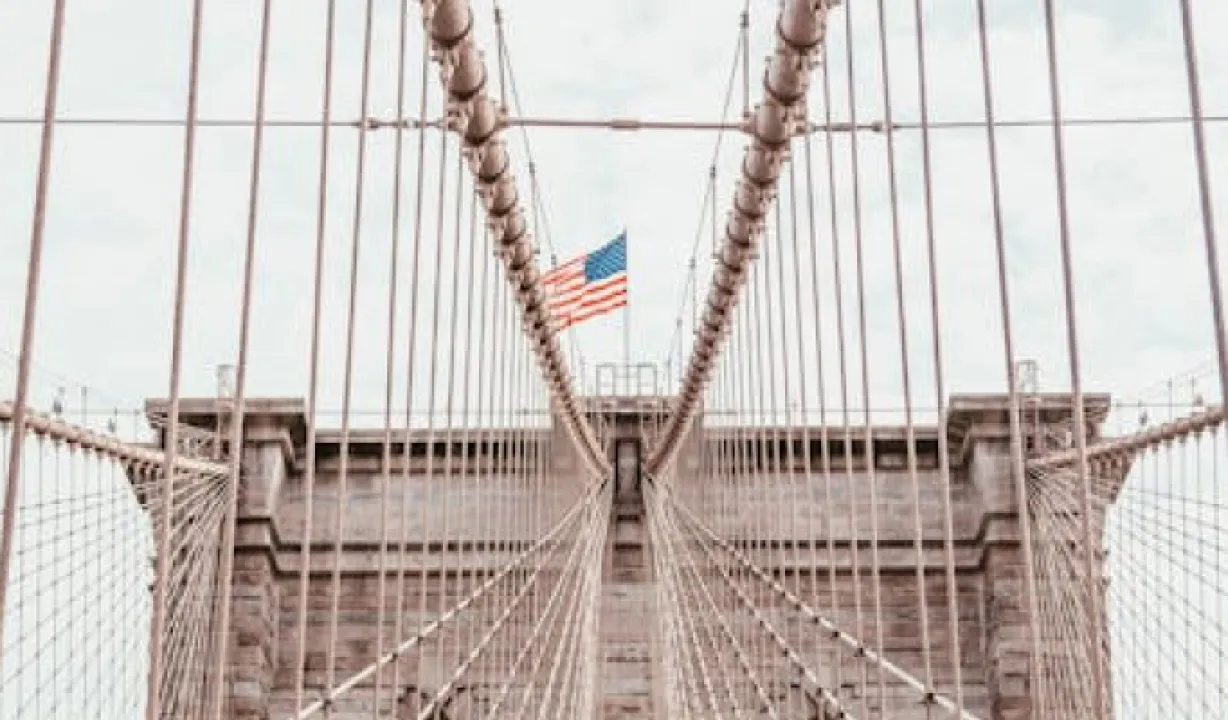 Україна погодилася на угоду з США про видобуток корисних копалин – FT 