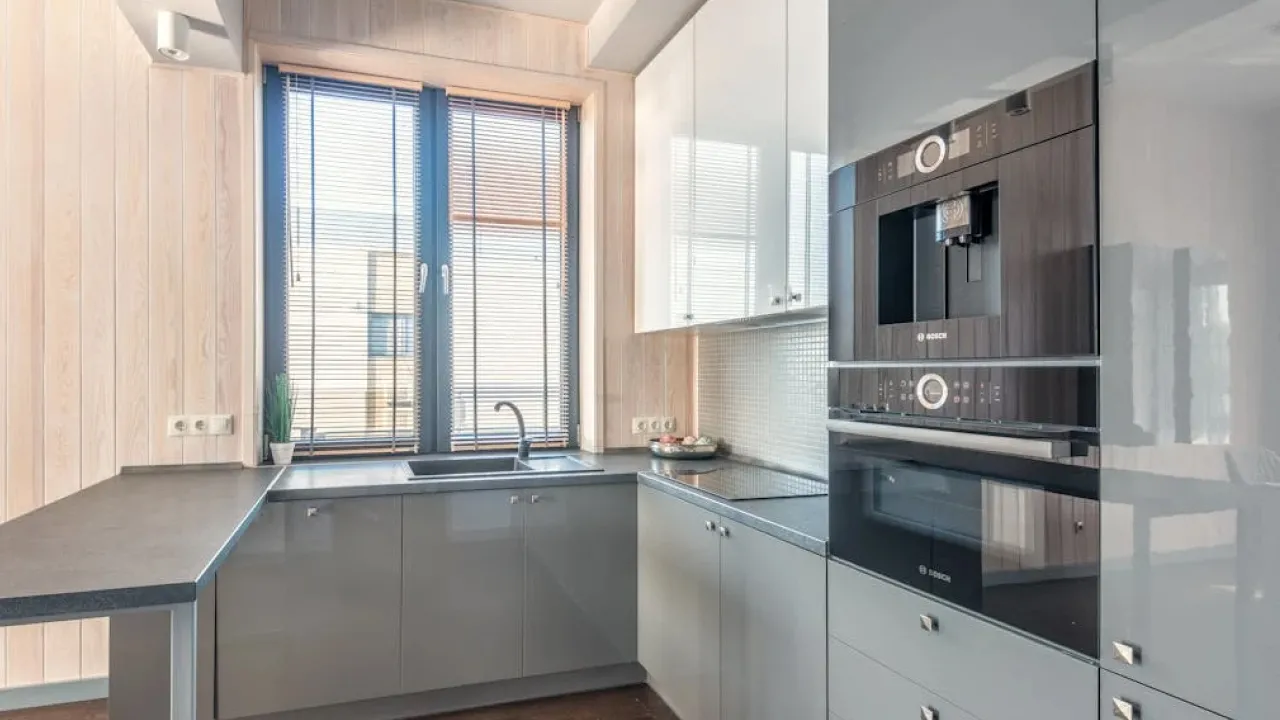 Простий рецепт для блискучого скла духовки зекономить сили та час 