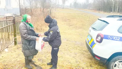 На Рівненщині судитимуть чоловіка, який знущався над рідною матір'ю - фото