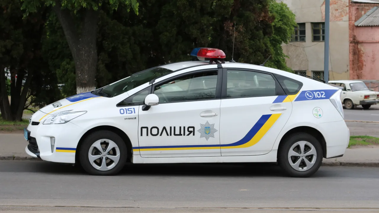 На Черкащині чоловік вдарив неповнолітню дівчину ножем 