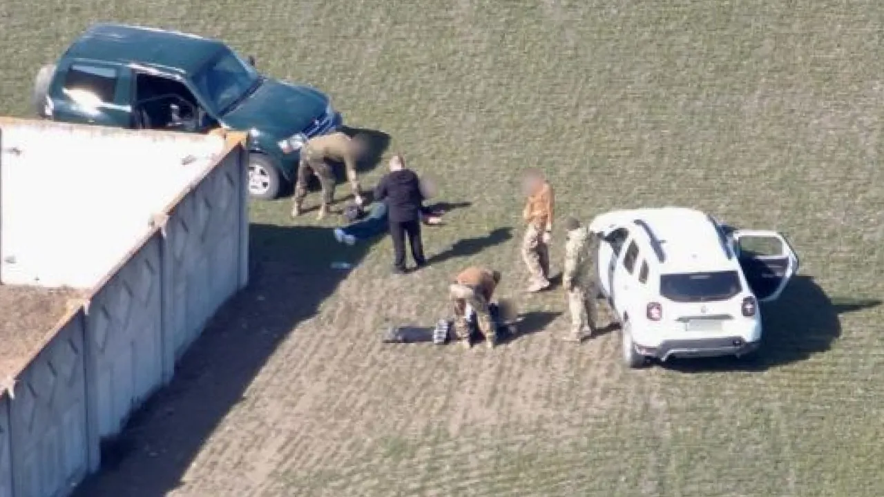 На Буковині прикордонники за допомогою дрона зупинили чоловіків, які рухалися до Молдови 