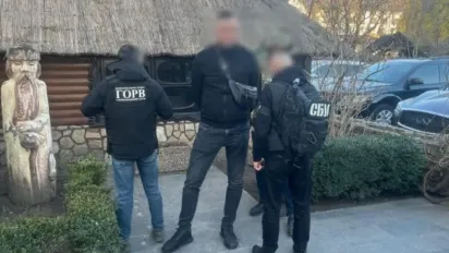 У Рівному затримали організатора каналу переправлення чоловіків у країни ЄС - фото