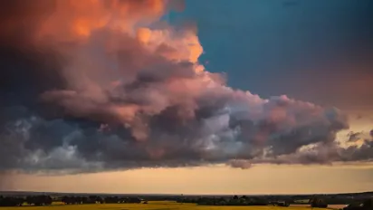 Сильні спалахи на сонці: прогноз магнітних бур на 19-21 березня - фото