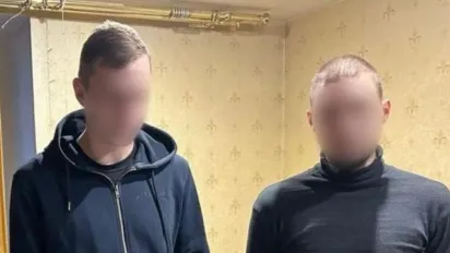 У Києві двоє чоловіків жорстоко побили військового через борг свого знайомого - фото