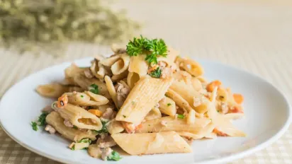 Три варіанти швидкої вечері: смачно, просто та без зайвого клопоту - фото