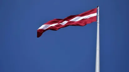 Парламент Латвії дозволив поліції збивати безпілотники - фото