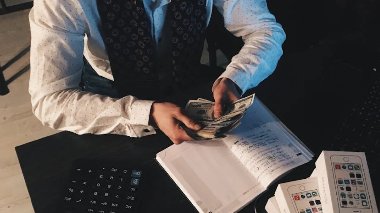 У Податковій розповіли, скільки грошей заборгували державі мобілізовані ФОПи 