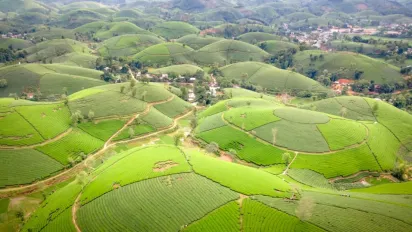 Оборудки з нерухомістю, які відбулися за останнє десятиліття, узаконять: Зеленський підписав закон - фото