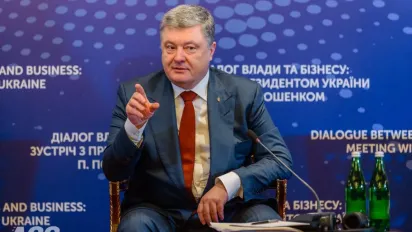 Нацбанк оштрафував Порошенка на 20,5 млн грн: у чому причина - фото