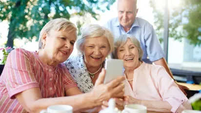 Яка пенсія буде при зарплаті 8000 гривень: на життя вистачить? - фото