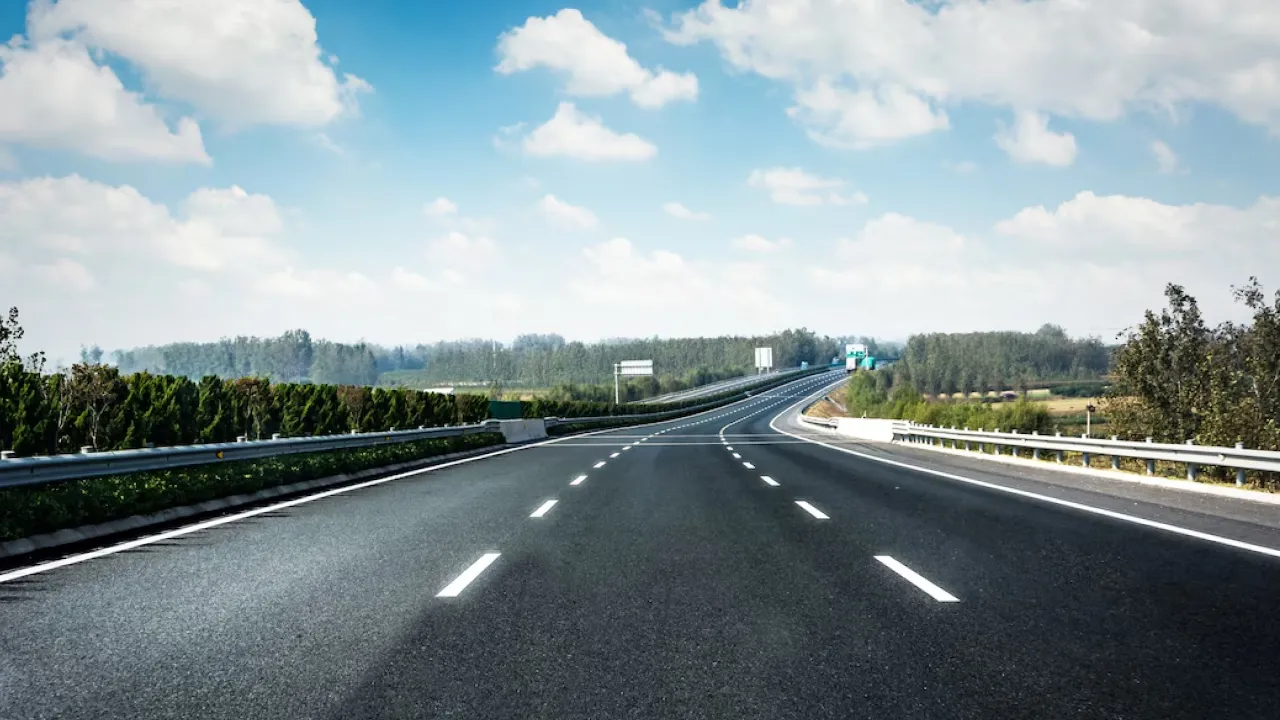 П'ять речей, які не можна робити перед дорогою: народні прикмети 