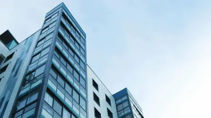 Українці не зможуть уникнути податків навіть за старі квартири: які суми озвучили податківці - фото