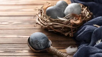 Як правильно фарбувати яйця барвником з оцтом: покрокова інструкція та корисні поради - фото