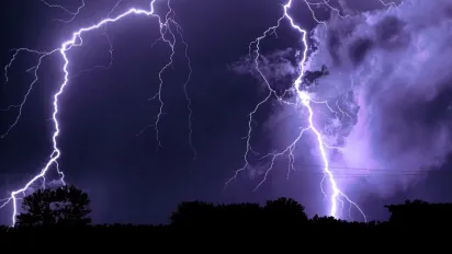 В Україну йде похолодання з грозами: прогноз синоптиків - фото