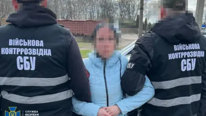 Безробітна 29-річна чернігівчанка займалася коригуванням вогню на залізничні ешалони - фото