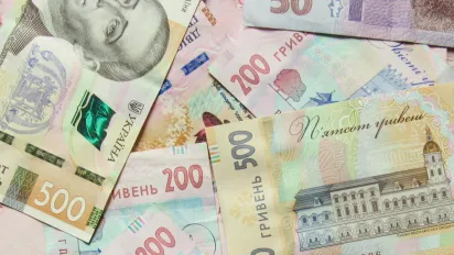 В Україні випустили нові купюри по 500 гривень: ось як вони виглядають (ФОТО) - фото