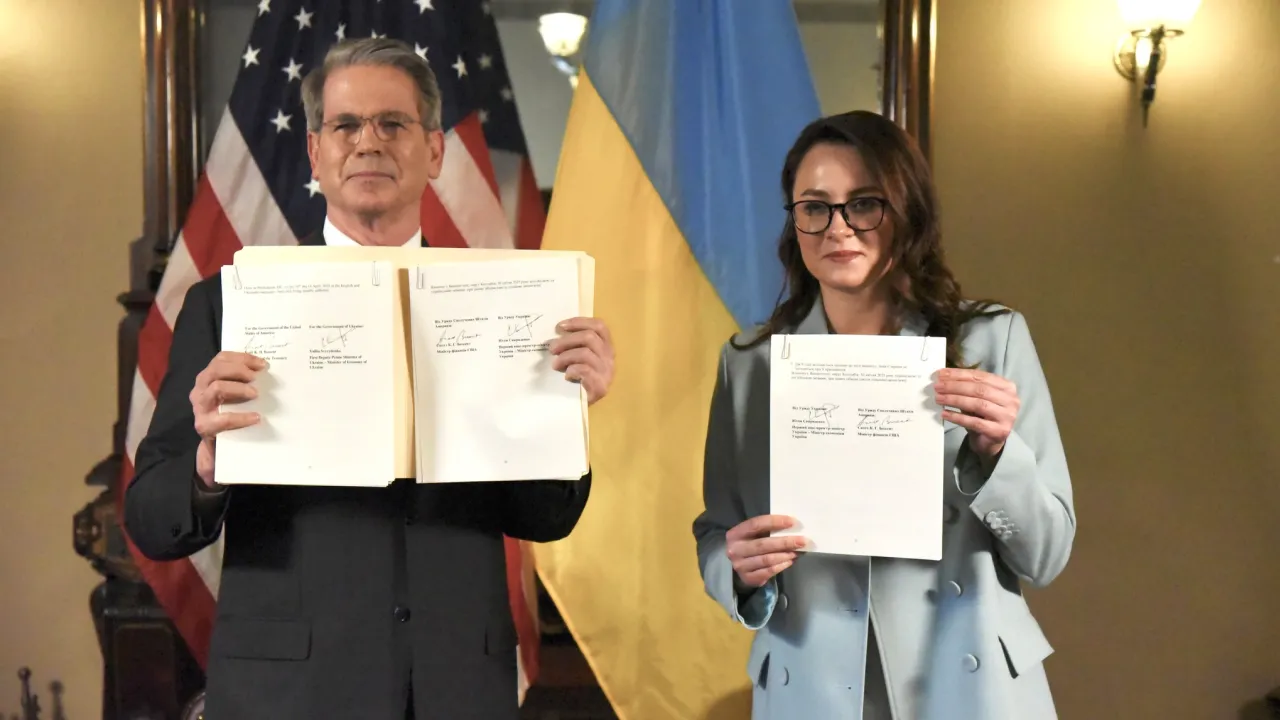 Опубліковано текст угоди про корисні копалини між Україною та США 