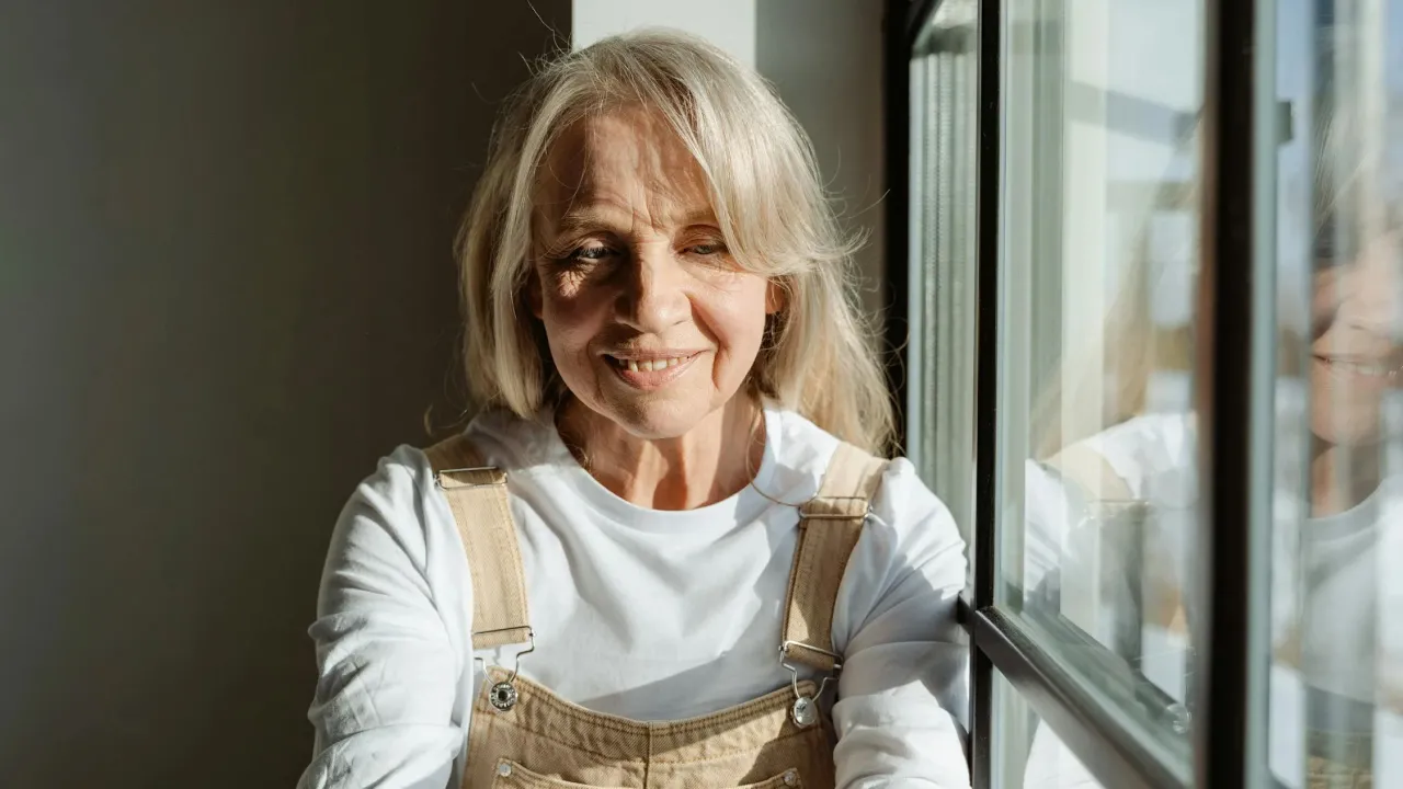 Розкриваємо причини, чому жінки живуть довше за чоловіків — і це не генетика 