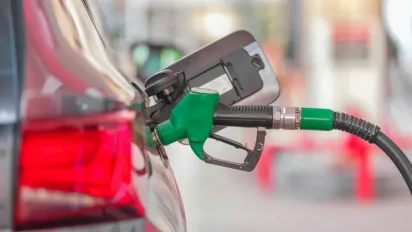 Небезпечний бензин: чому варто утриматись від дешевого пального мінімум 2 місяці - фото