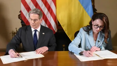 Reuters назвав можливу дату першого прибутку від угоди щодо копалин - фото