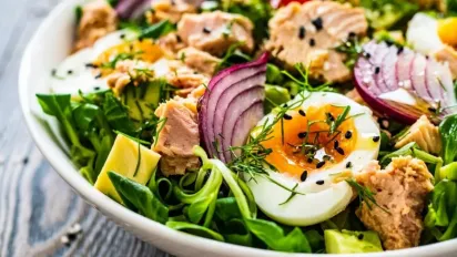 Незвичайні та смачні салати з тунцем: 3 рецепти, які варто спробувати - фото