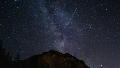 Зорепад в ніч на 6 травня: як побачити до 20 метеорів на годину без телескопа - фото