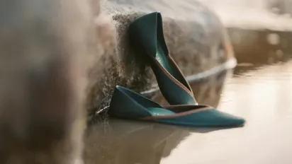 Що робити, якщо взуття промокло: методи швидкого сушіння - фото