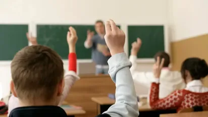 Понад 21 тисяча учнів повернулися до навчання: ЄС та ООН відновили 66 шкіл в Україні - фото