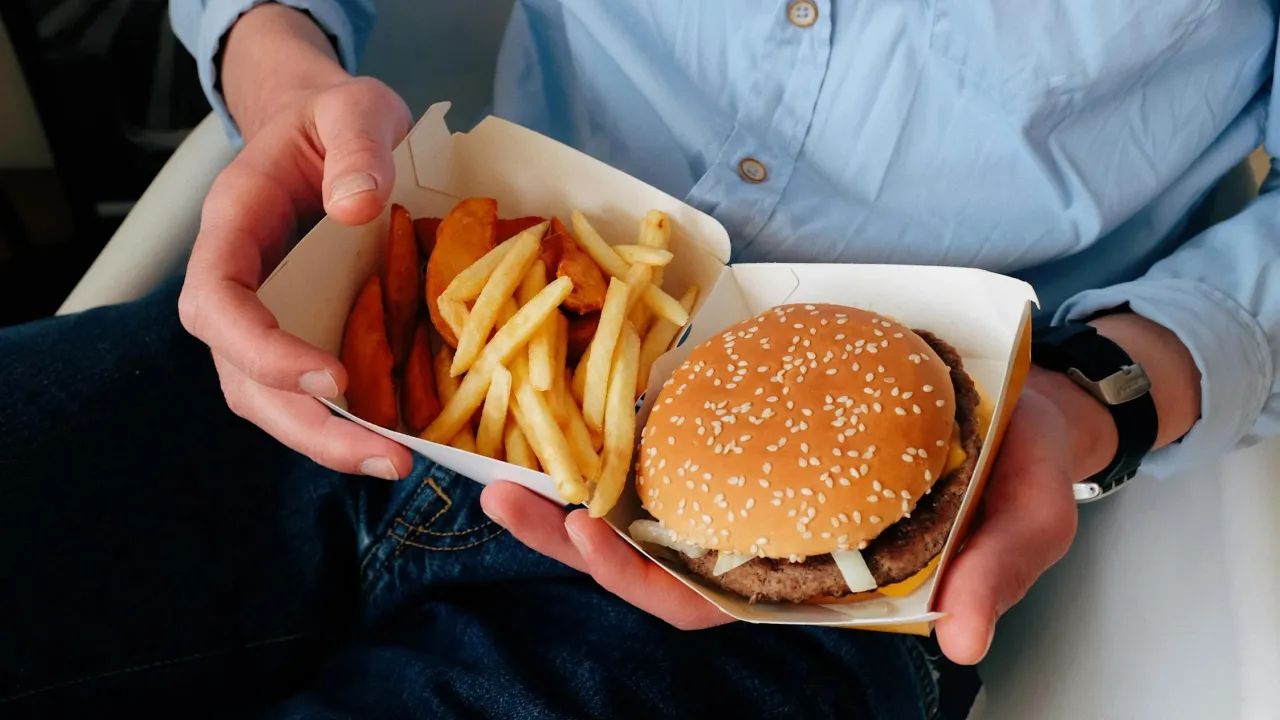 ТОП продуктів, від яких важко відмовитись: що кажуть науковці 