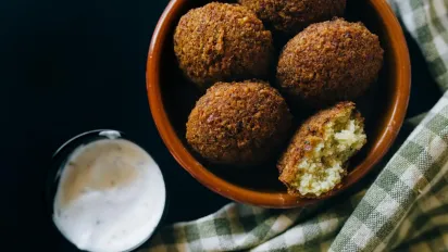 Як зробити, щоб котлети не розпадалися під час смаження: основні секрети - фото