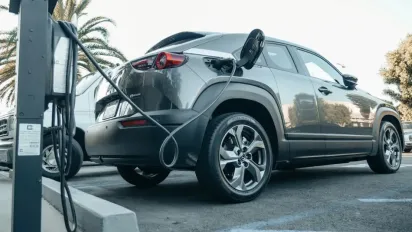 Зарядка електромобіля подорожчала: що відомо про нові тарифи - фото