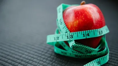 Знизити вагу легко: 5 секретів природного схуднення - фото