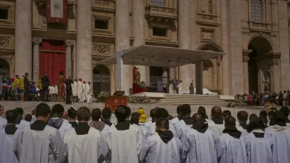 москва не погоджується на роль Ватикану в переговорах про мир – Bloomberg - фото