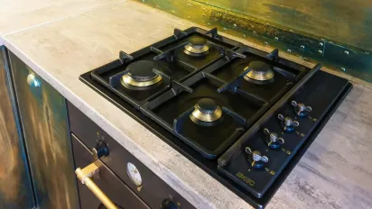 Як за 2 години видалити багаторічний нагар із решітки газової плити - фото