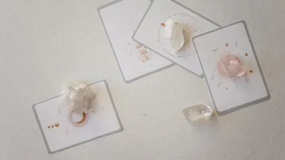 Гороскоп на 4 червня 2025 року за картами Таро для всіх знаків Зодіаку - фото