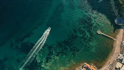 Відпочинок як на Ібіці, але бюджетніше: названо несподіване місто - фото