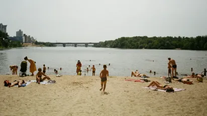 Тут купатися не можна: МОЗ попереджає про небезпечні пляжі по всій Україні - фото