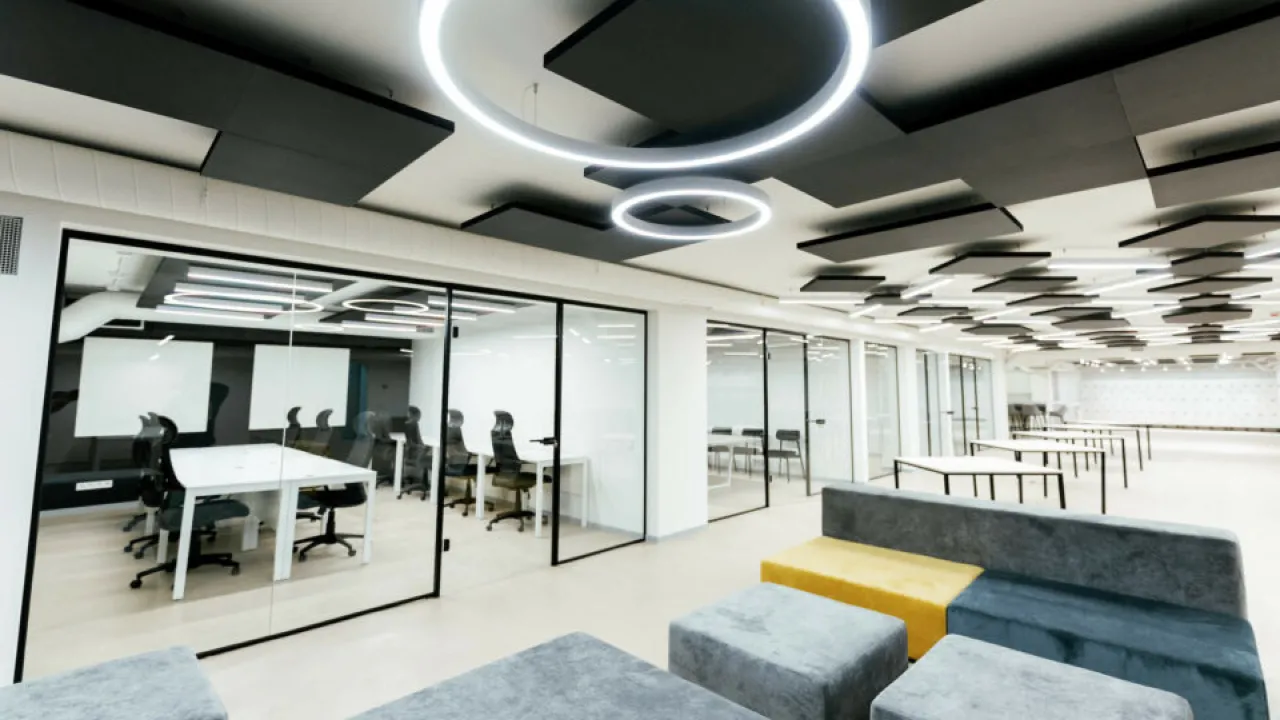 Як український проєкт завоював Red Dot: інвестор Руслан Тимофєєв розповів про дизайн CLUST SPACE 